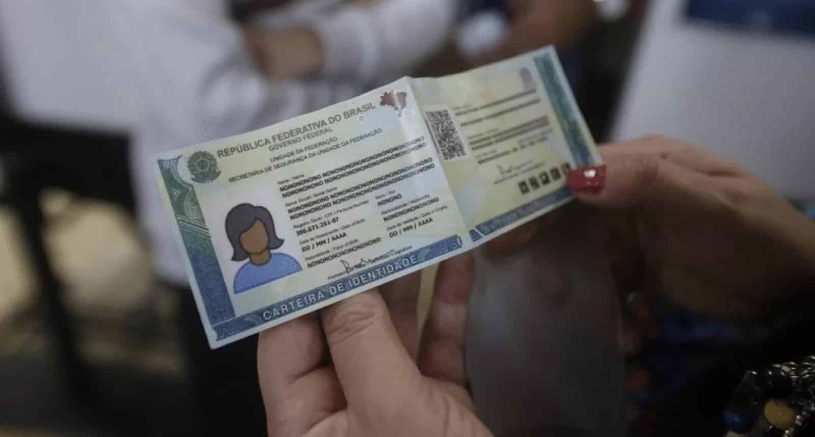 foto da notícia com o título Cláudia de Jesus solicita melhorias no agendamento da nova carteira de identidade em Ji-Paraná