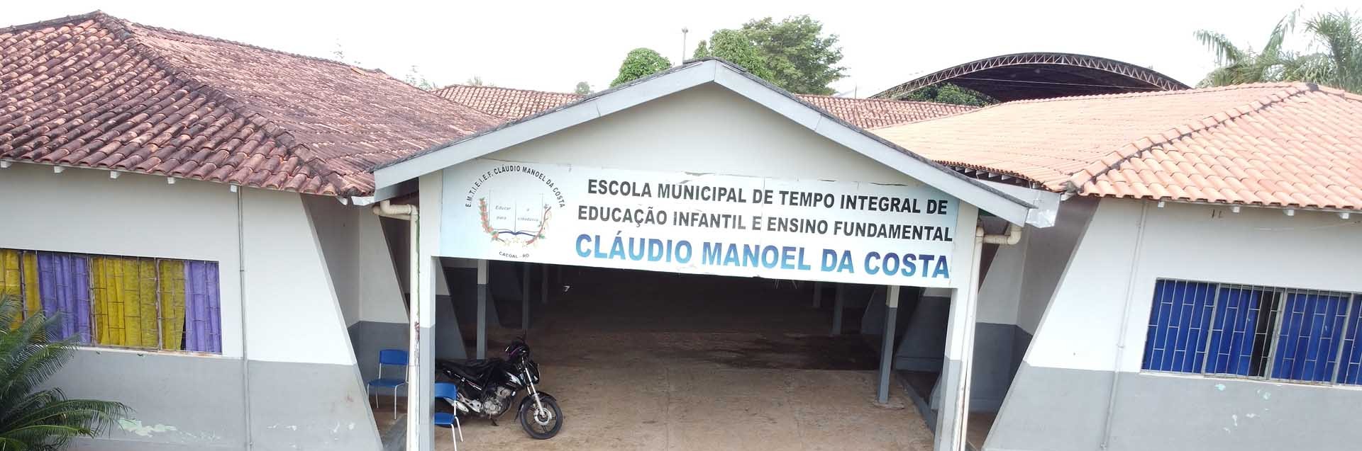 foto da notícia com o título Cirone Deiró e Alan Queiroz garantem reforma de escolas municipais de Cacoal