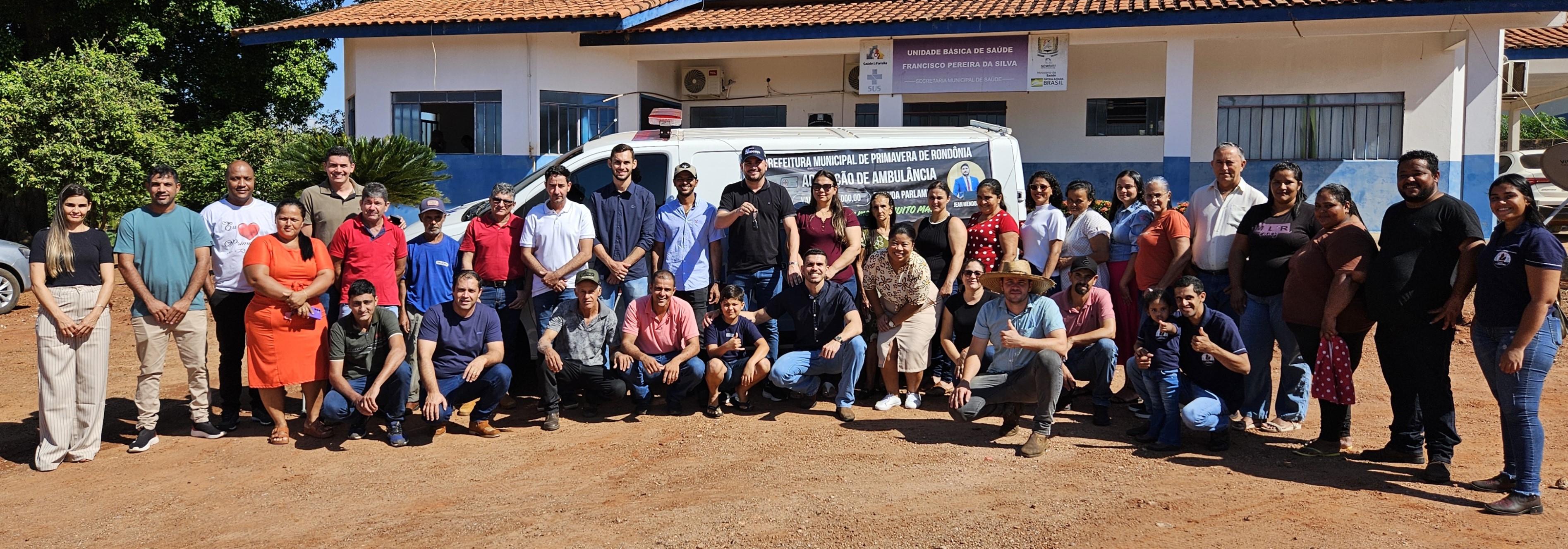 foto de capa da notícia com o título Deputado Jean Mendonça entrega ambulância e amplia investimentos em Primavera de Rondônia