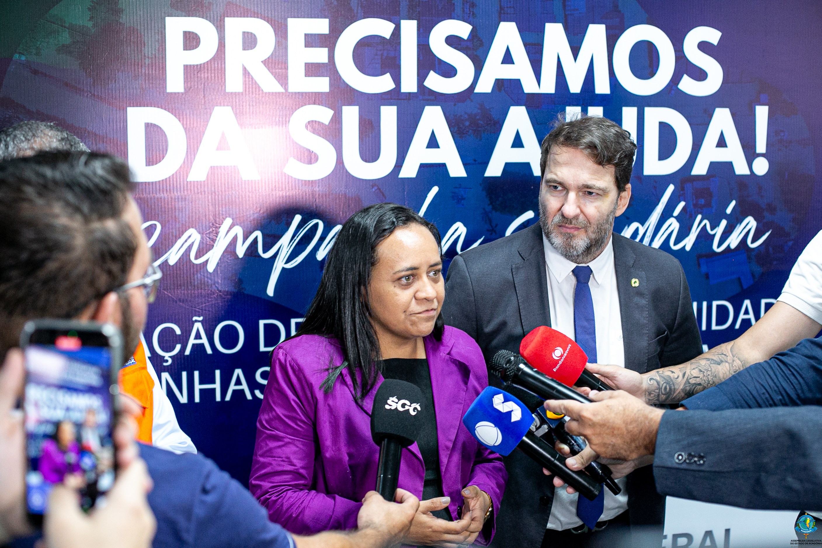 foto de capa da notícia com o título Alero entrega 12 mil litros de água para famílias do Baixo Madeira afetadas pela cheia