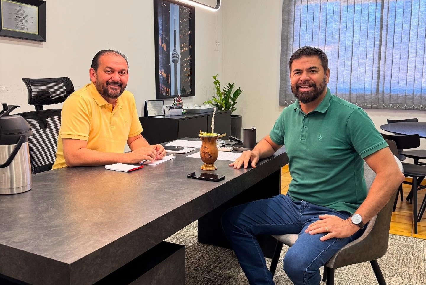 foto de capa da notícia com o título Deputado Laerte Gomes recebe a visita do vereador Scopony de Ji-Paraná