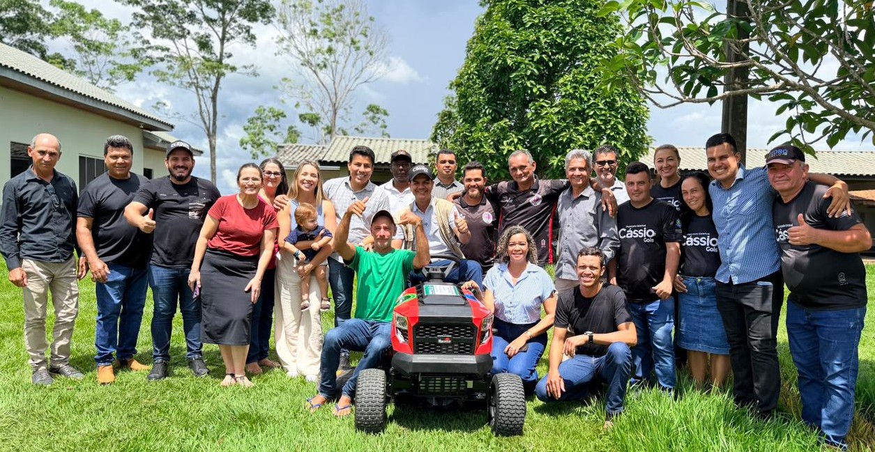foto da notícia com o título Deputado Cássio Gois fortalece agricultura familiar e esporte com novos investimentos em Cacoal