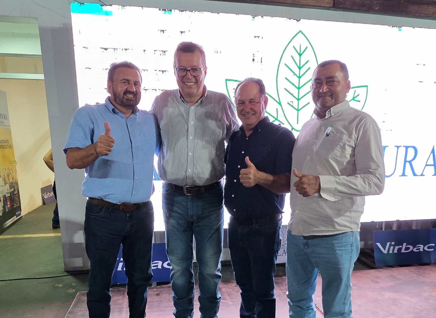 foto da notícia com o título Pedro Fernandes acompanha palestra sobre os desafios do agro moderno em Ariquemes