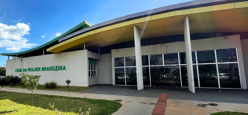 foto da notícia com o título Ieda Chaves comemora abertura de licitação à Casa da Mulher Brasileira em Porto Velho