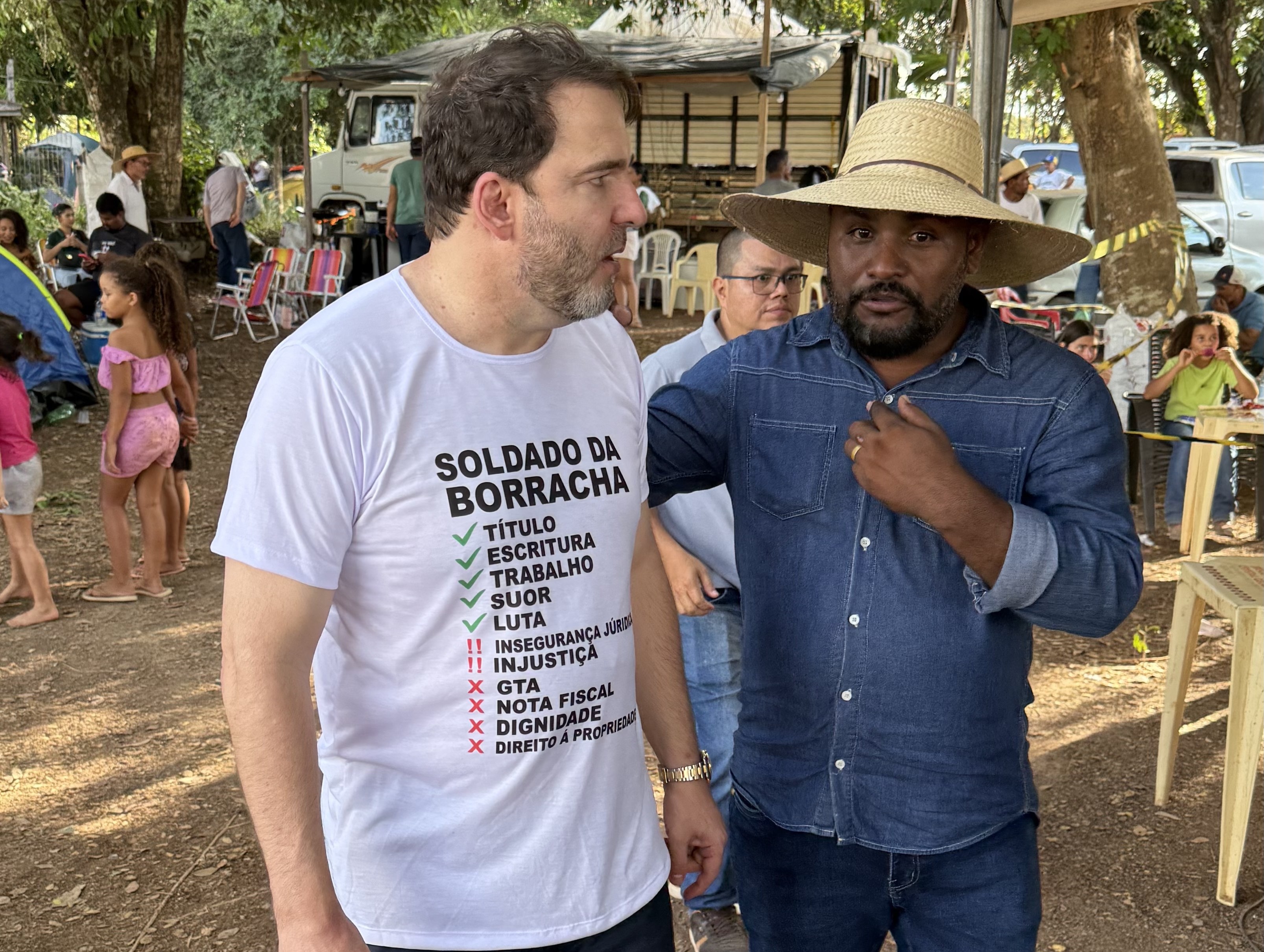 foto da notícia com o título Deputado Alex Redano intensifica ações em defesa dos moradores do Soldado da Borracha
