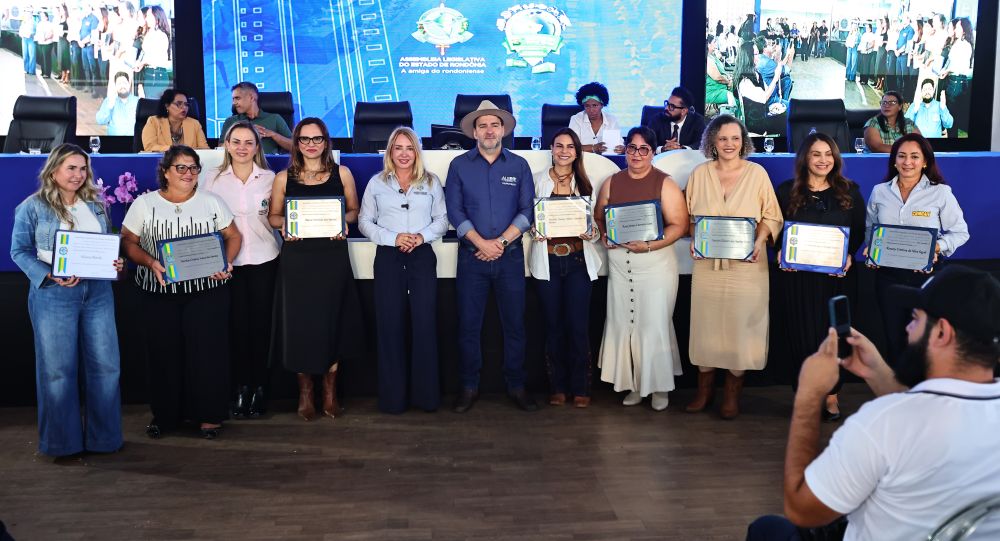 foto de capa da notícia com o título Mulheres que transformam Rondônia são homenageadas pela Alero durante a Rondônia Rural Show
