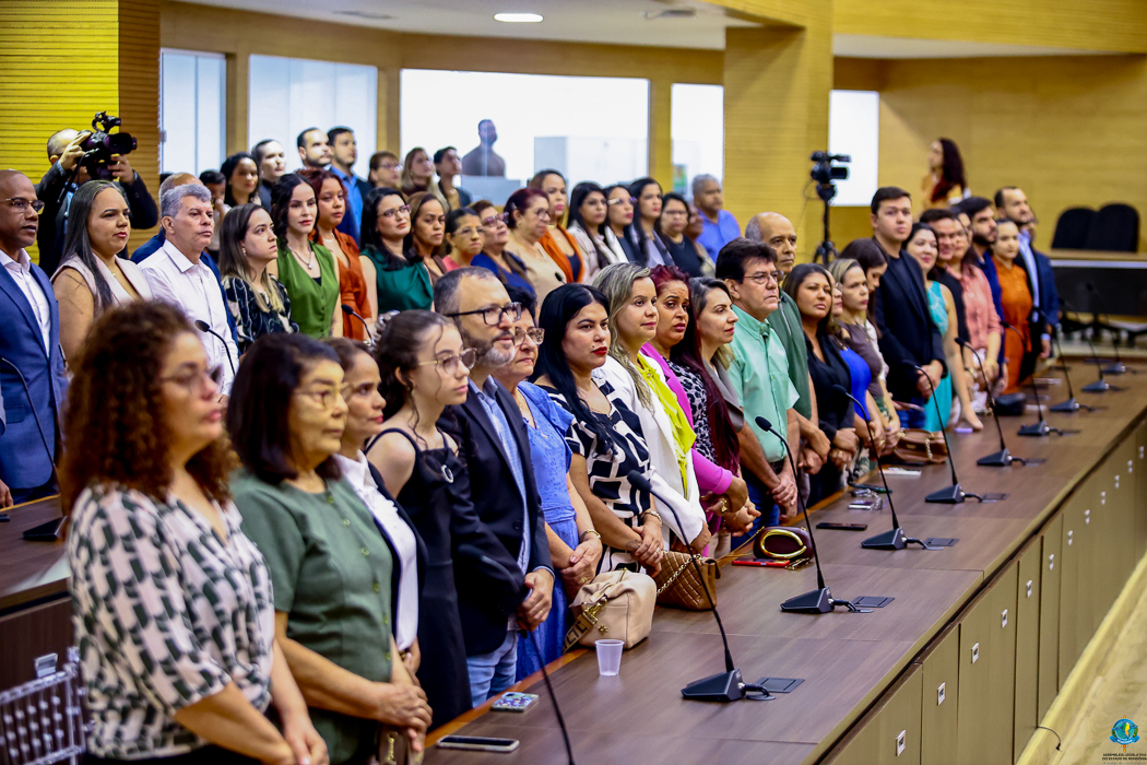Sessão Solene I  Títulos honoríficos in memoriam e homenagem à equipe da AMI